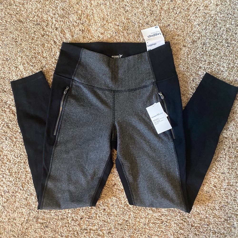 OLD NAVY HI-RISE LEGGING